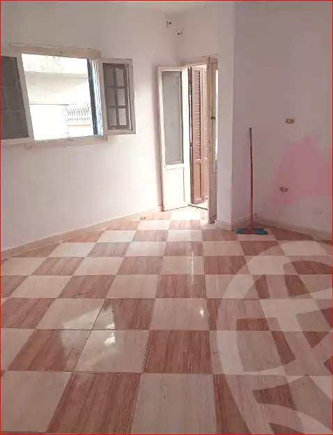 https://aqarmap.com.eg/en/listing/6906101-for-sale-alexandria-al-agamy-el-hanouvel
