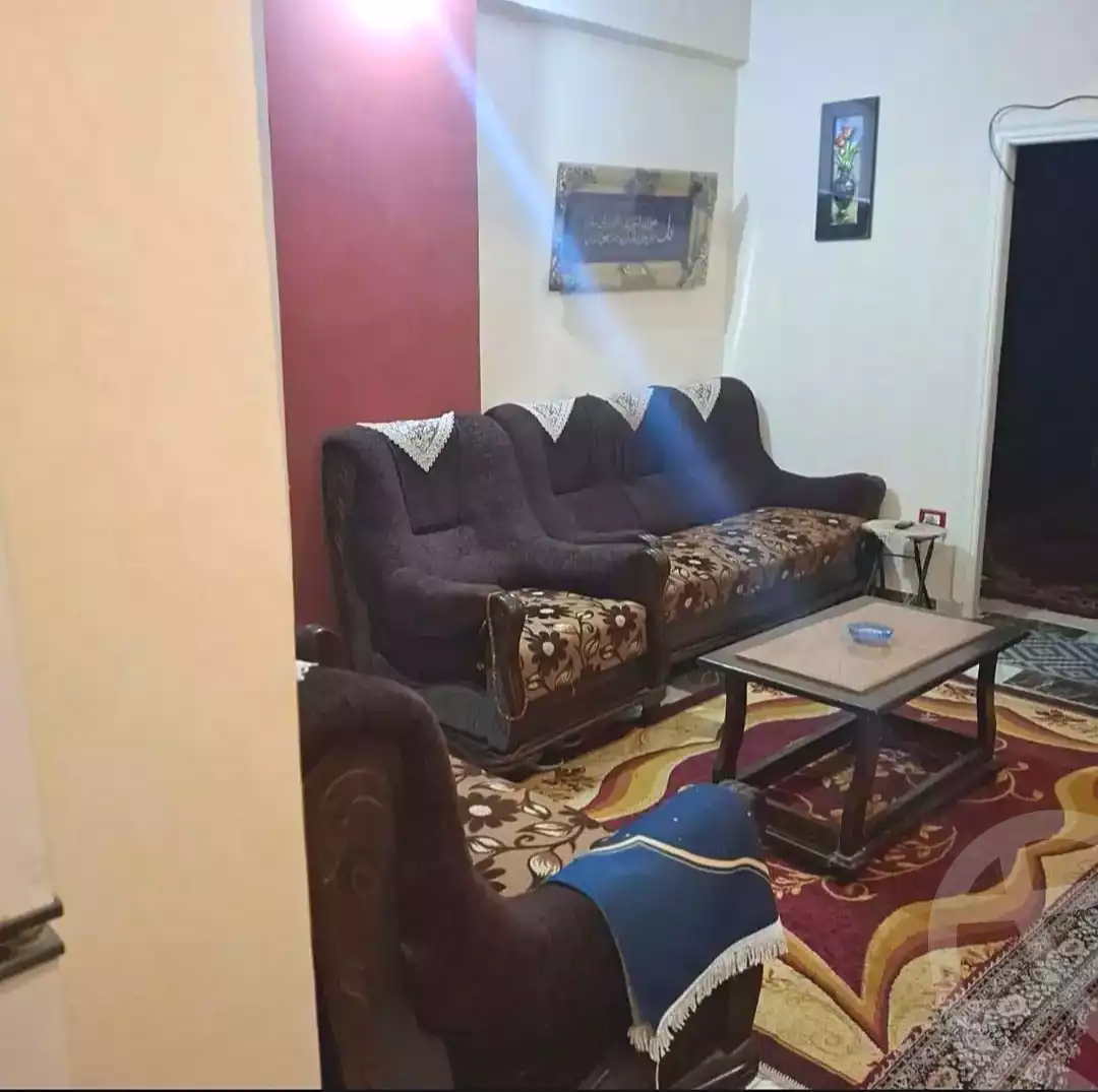 https://aqarmap.com.eg/ar/listing/6906105-for-sale-alexandria-al-agamy-lbytsh-al-kaada-st
