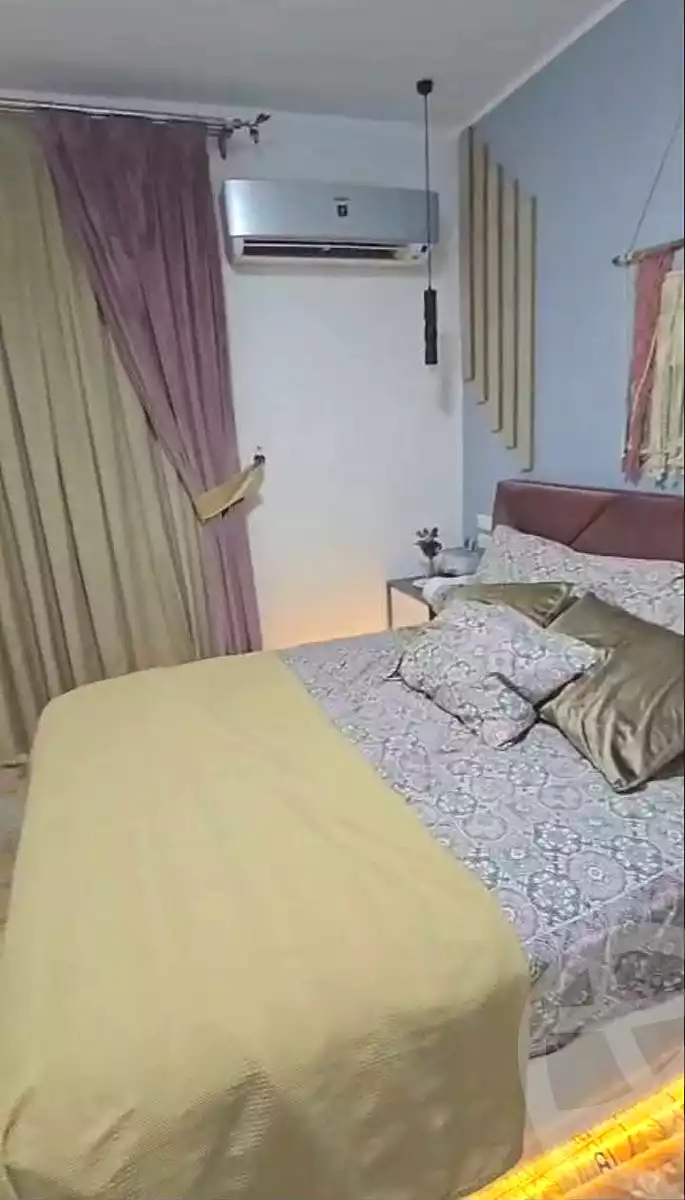 https://aqarmap.com.eg/ar/listing/6906525-for-sale-cairo-ain-shams-ain-shams-el-sharkia-genenat-el-sherif-st