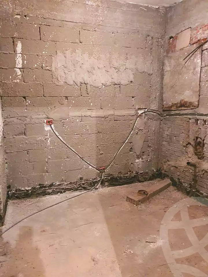 https://aqarmap.com.eg/en/listing/6906752-for-sale-alexandria-lauran-shr-bw-qyr-tryq-lhry