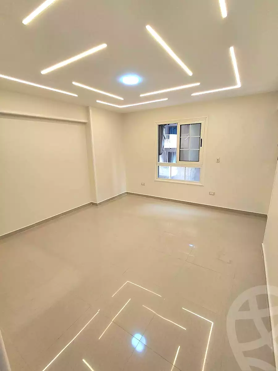 https://aqarmap.com.eg/en/listing/6906800-for-sale-alexandria-sydy-bshr-sydy-bshr-bhry-gamal-abd-el-nasir-st