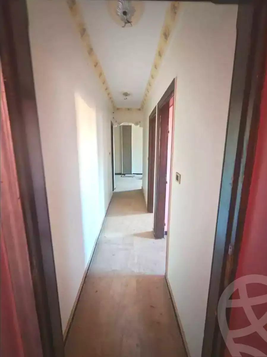 https://aqarmap.com.eg/ar/listing/6906957-for-sale-alexandria-al-agamy-el-hanouvel-radwan-st