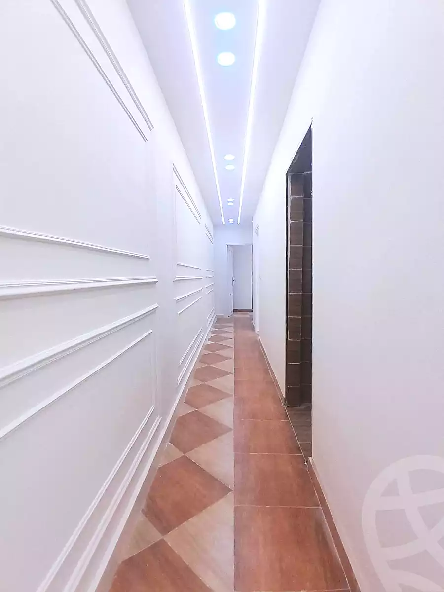 https://aqarmap.com.eg/ar/listing/6907164-for-sale-alexandria-sydy-bshr-sydy-bshr-bhry
