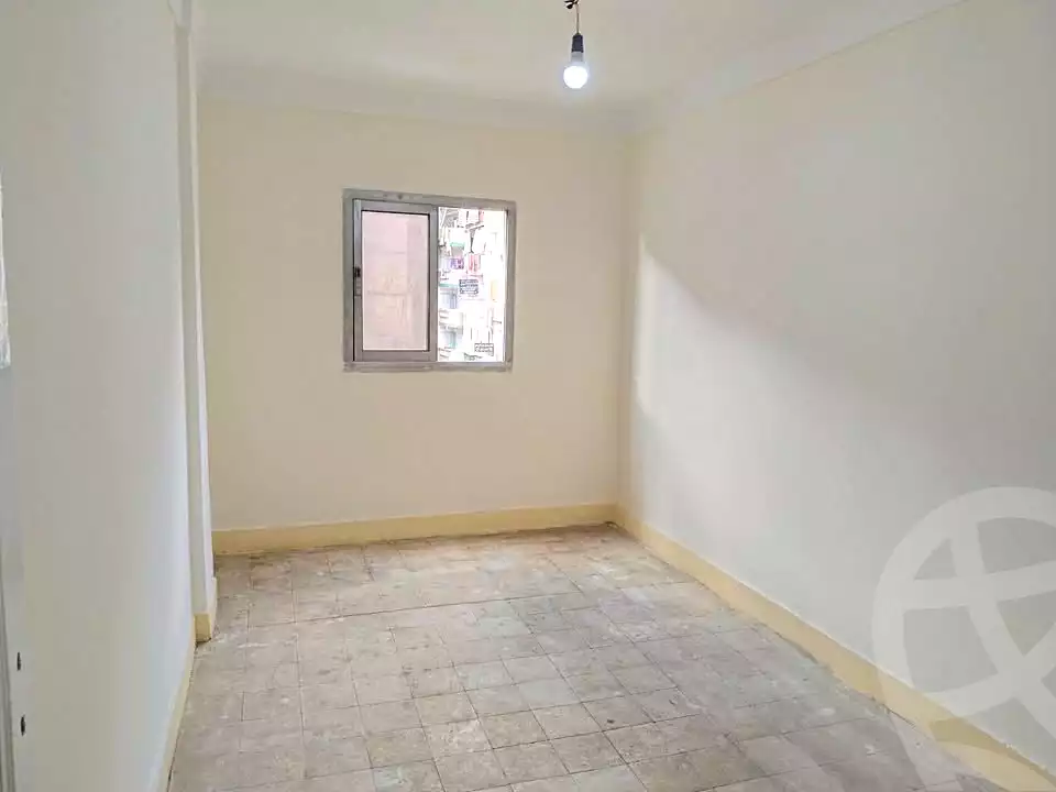 https://aqarmap.com.eg/ar/listing/6907174-for-sale-alexandria-al-agamy-el-hanouvel