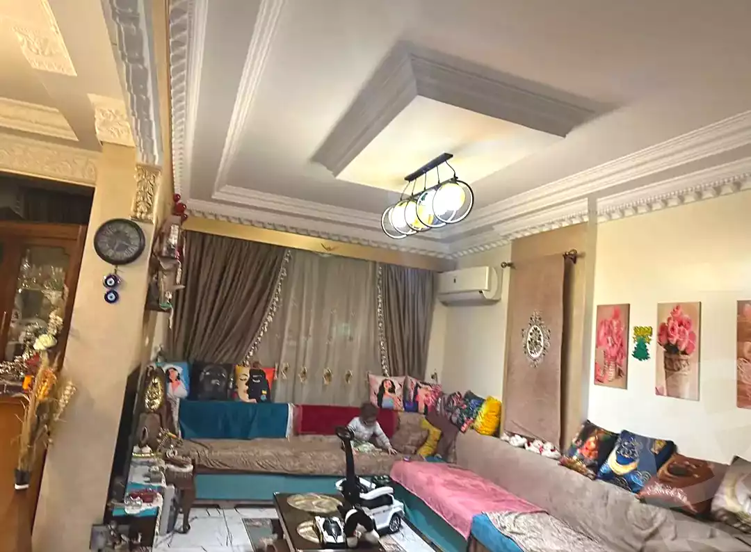 https://aqarmap.com.eg/en/listing/6907344-for-sale-cairo-helwan-hadayek-helwan-nile-corniche-st