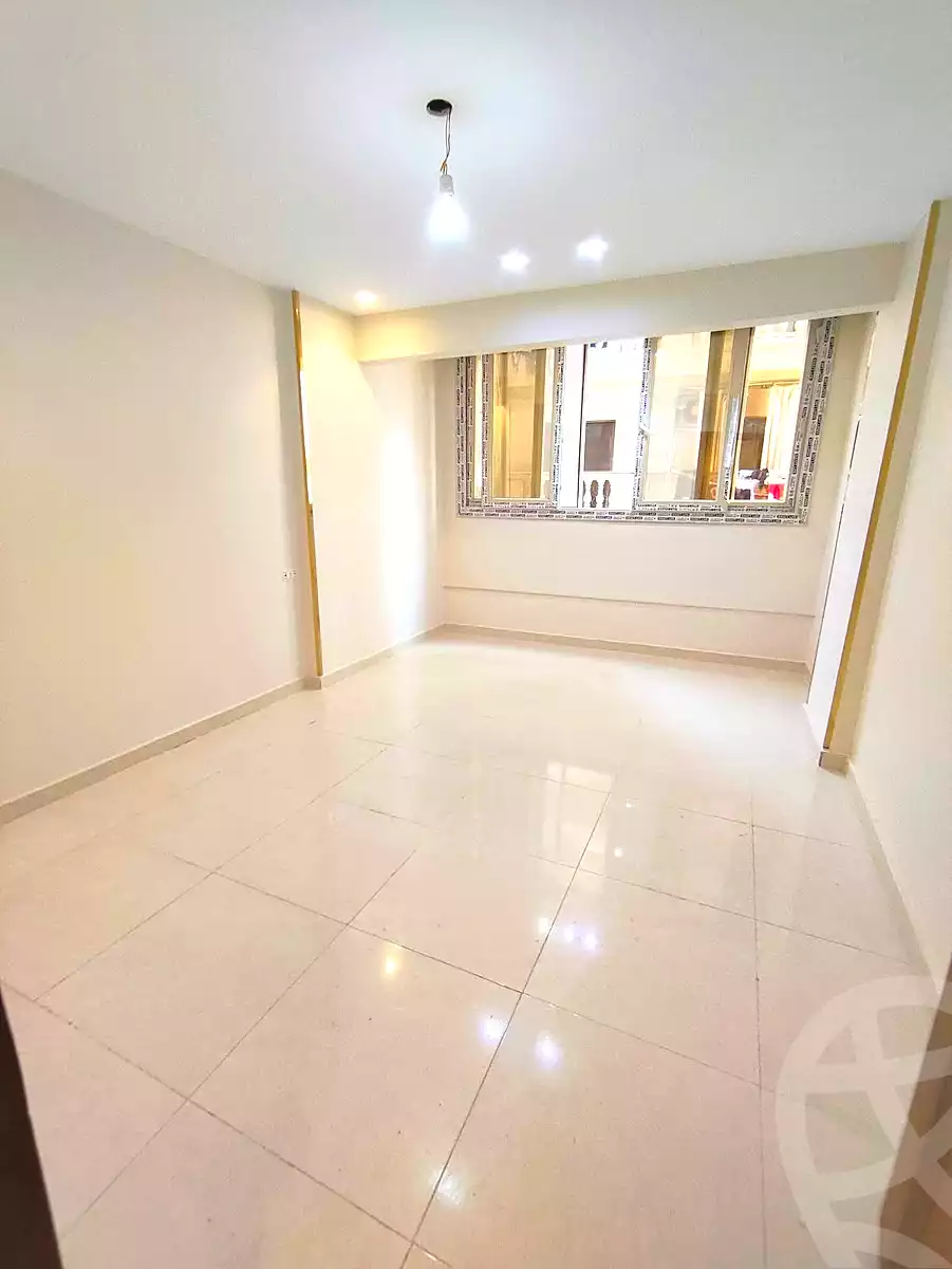 https://aqarmap.com.eg/ar/listing/6907571-for-sale-alexandria-el-asafra-l-sfr-bhry