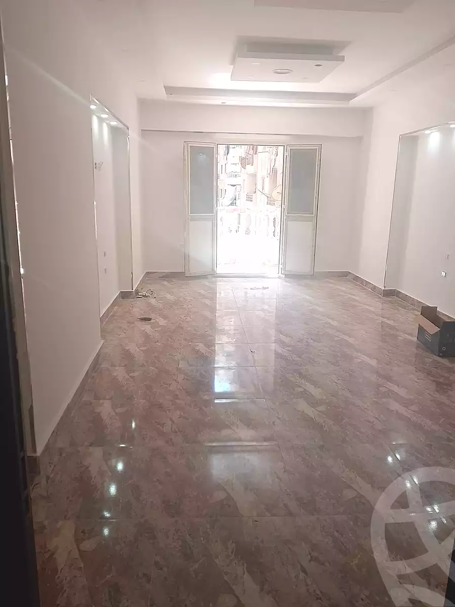 https://aqarmap.com.eg/ar/listing/6907596-for-sale-alexandria-el-asafra-salman-el-farsi-st
