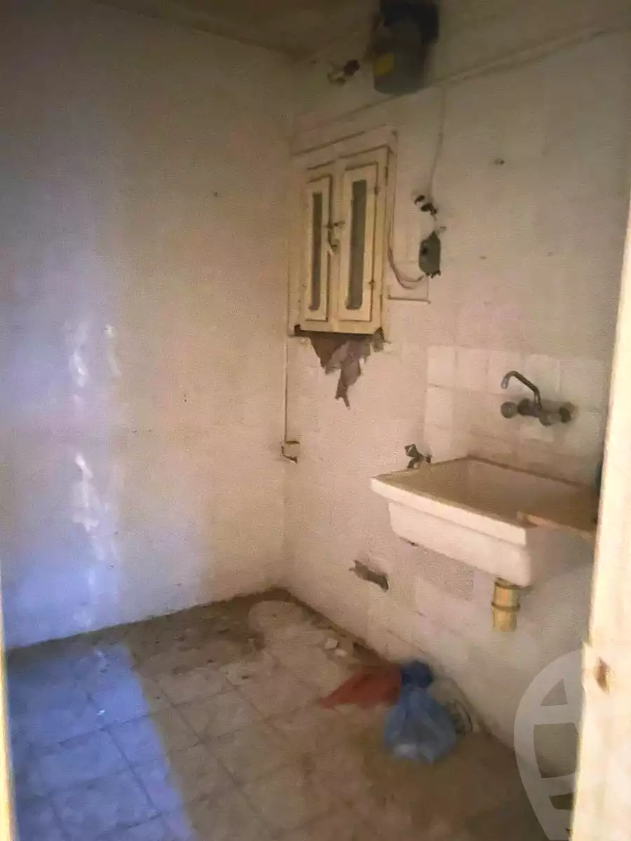 https://aqarmap.com.eg/ar/listing/6907737-for-sale-alexandria-al-agamy-lbytsh-al-andalous-wa-al-hgaz-st