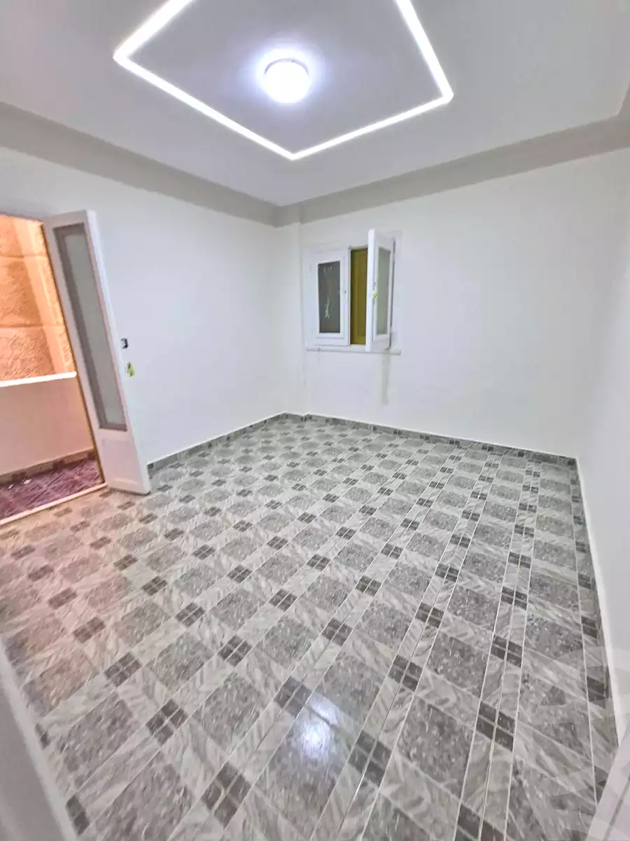 https://aqarmap.com.eg/ar/listing/6907782-for-sale-alexandria-al-agamy-shataa-el-nakheel
