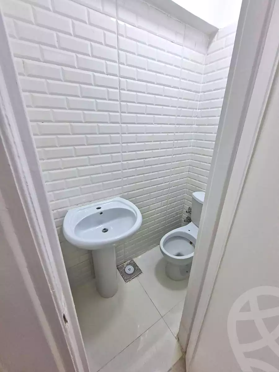 https://aqarmap.com.eg/ar/listing/6907796-for-sale-alexandria-al-agamy-shataa-el-nakheel