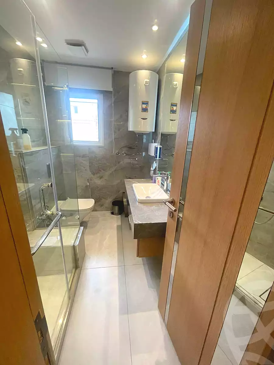 https://aqarmap.com.eg/ar/listing/6907989-for-sale-cairo-new-cairo-el-ahyaa-first-neighborhood-street-1