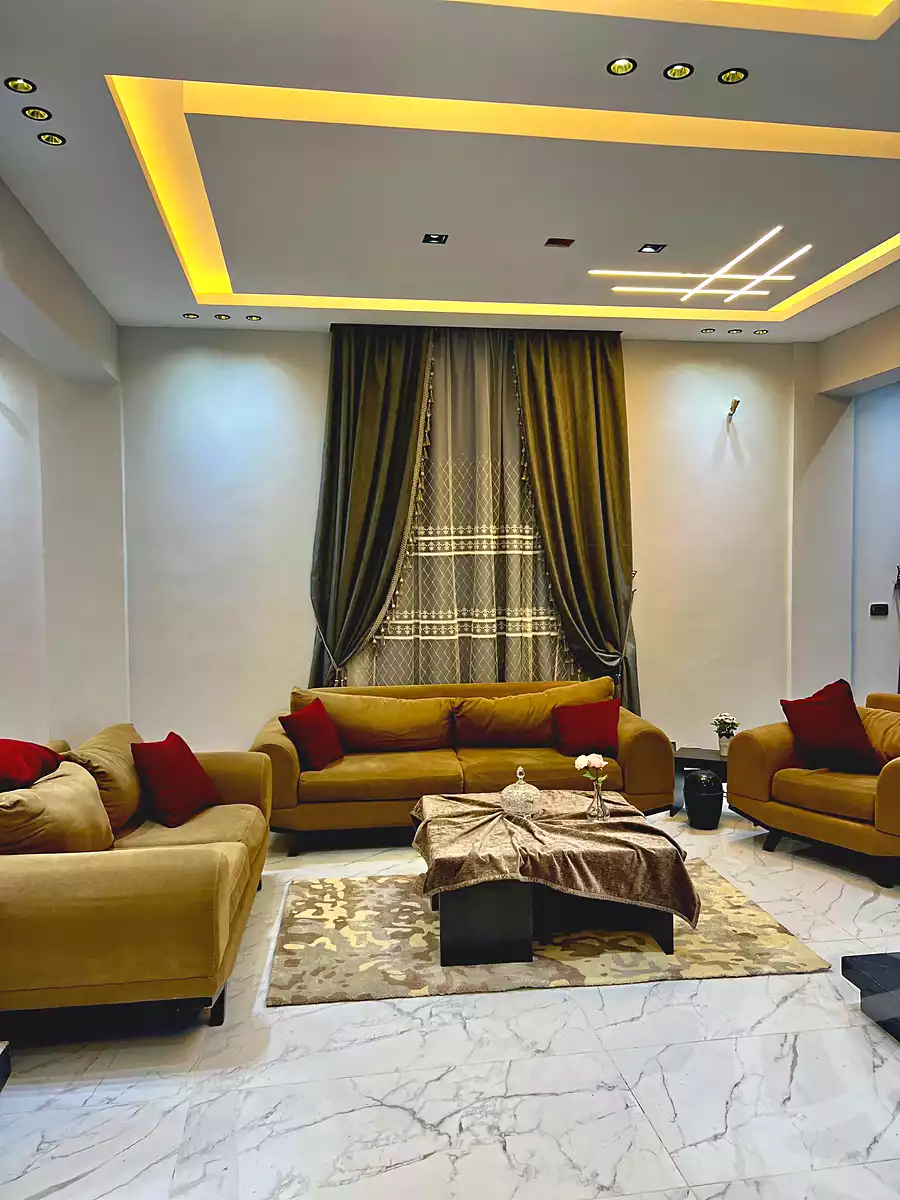 https://aqarmap.com.eg/ar/listing/6907999-for-sale-cairo-new-cairo-el-yassamin-el-yasmeen-1-samir-shehata-street