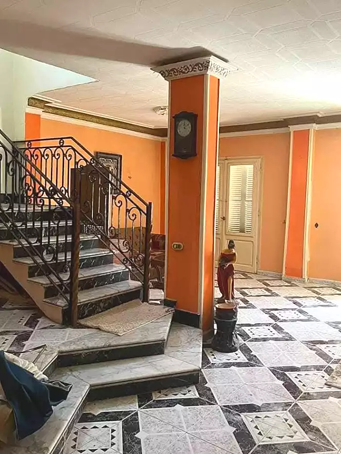 https://aqarmap.com.eg/ar/listing/6908031-for-sale-alexandria-al-agamy-lbytsh-al-kaada-st