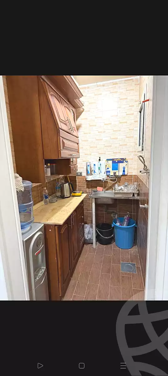 https://aqarmap.com.eg/ar/listing/6908065-for-rent-cairo-6th-of-october-el-ahyaa-neighborhood-2nd-divided-from-al-kafrawei-st