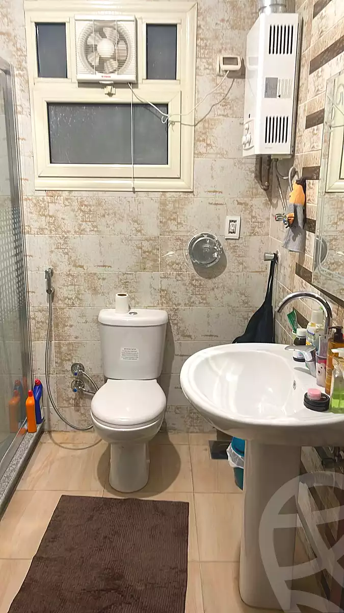 https://aqarmap.com.eg/en/listing/6908091-for-sale-cairo-el-sheikh-zayed-city-compounds-jn-1