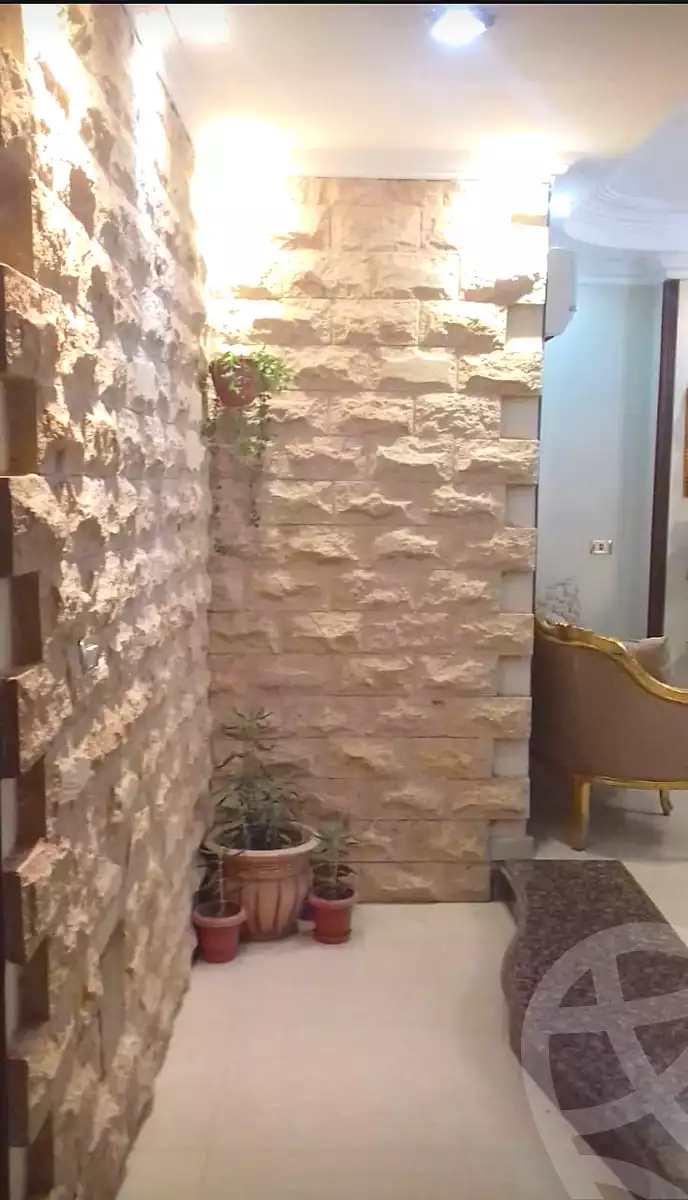 https://aqarmap.com.eg/en/listing/6908098-for-sale-cairo-el-sheikh-zayed-city-el-hay-elsabeaa-lbstn