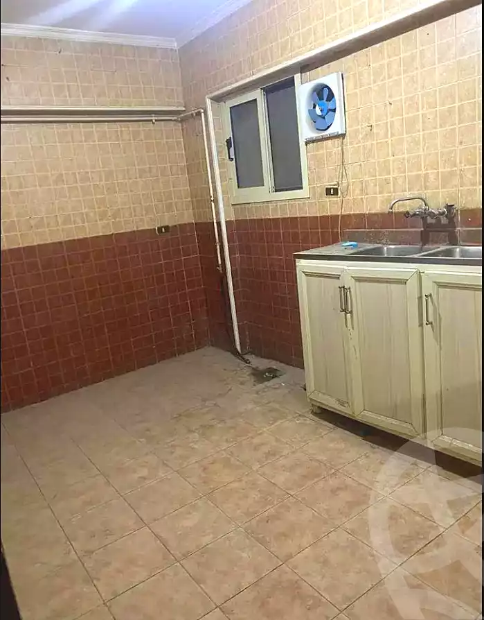 https://aqarmap.com.eg/ar/listing/6908256-for-rent-alexandria-al-agamy-lbytsh-el-hanafeya-st