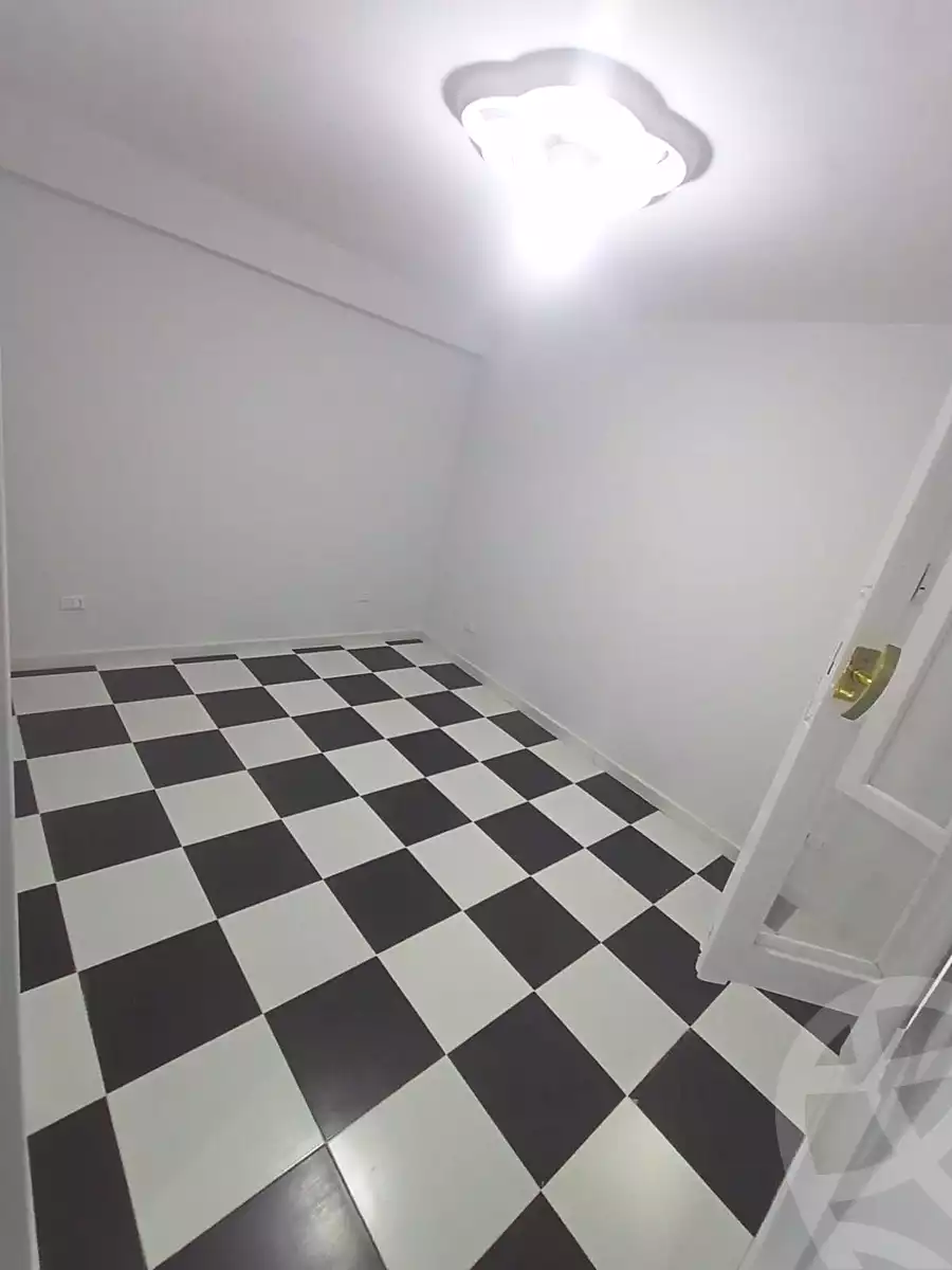 https://aqarmap.com.eg/en/listing/6908331-for-sale-alexandria-al-agamy-lbytsh-ain-shams-st