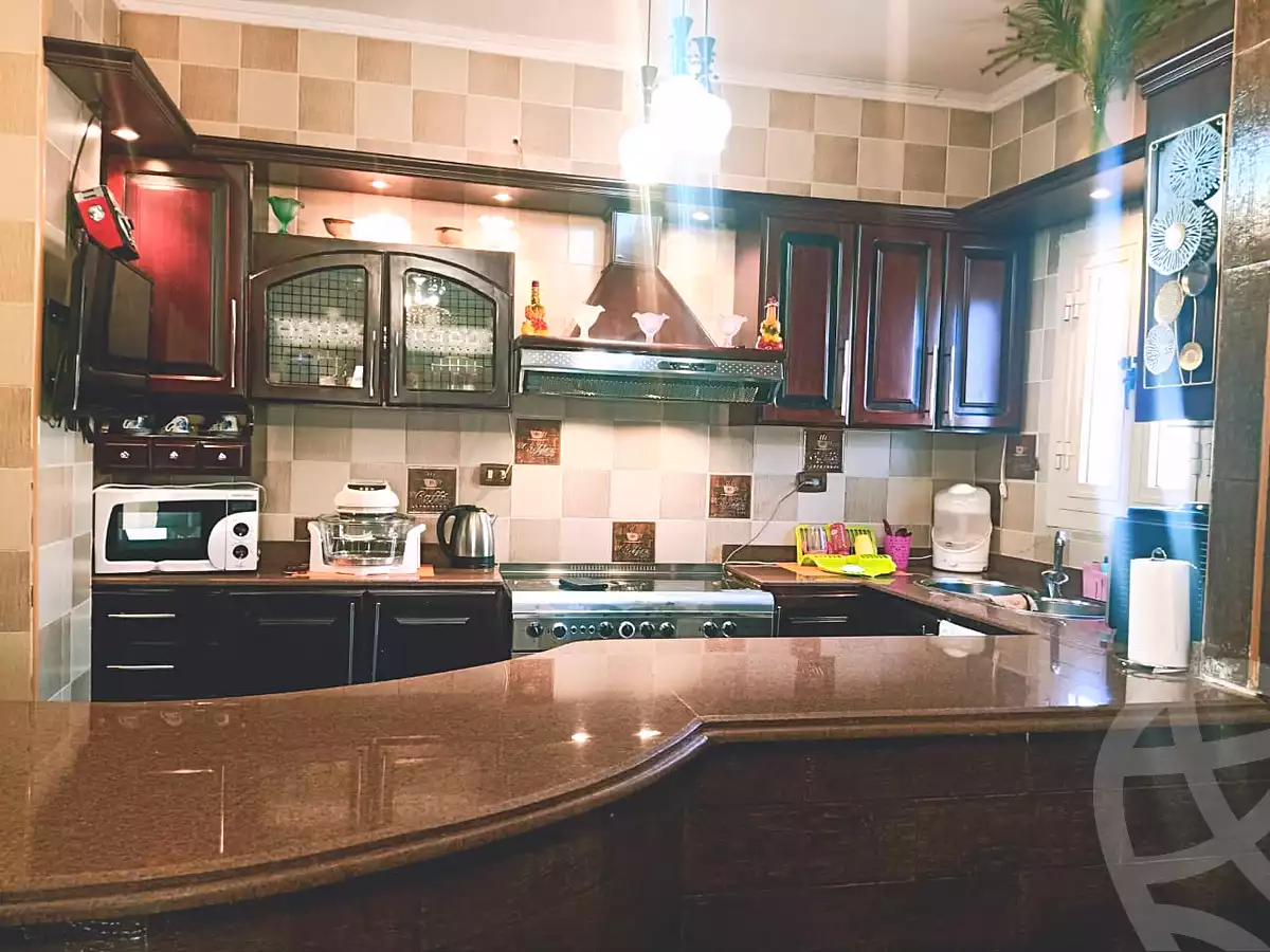 https://aqarmap.com.eg/ar/listing/6908368-for-sale-cairo-el-sheikh-zayed-city-el-hay-elsabeaa-lbstn