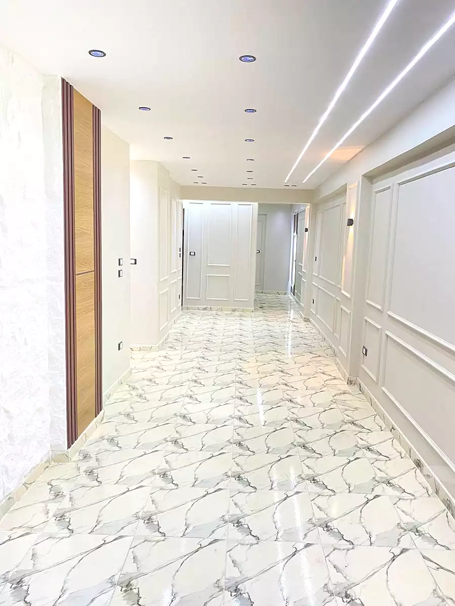 https://aqarmap.com.eg/ar/listing/6908527-for-sale-alexandria-al-agamy-lbytsh-shahr-al-assal-st