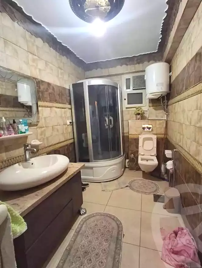 https://aqarmap.com.eg/ar/listing/6908749-for-sale-alexandria-al-agamy-lbytsh-qased-kareem-st