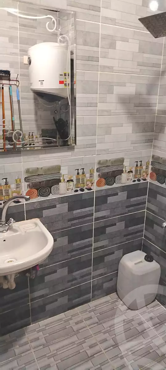 https://aqarmap.com.eg/ar/listing/6908814-for-sale-cairo-ain-shams-ain-shams-el-sharkia-el-eshrein-stt