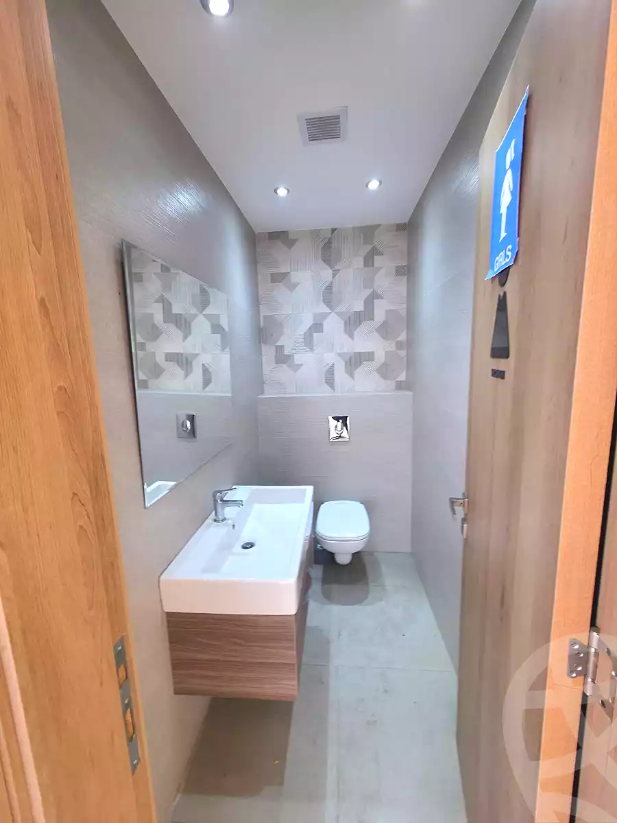 https://aqarmap.com.eg/ar/listing/6908920-for-rent-cairo-new-cairo-compounds-tryfywm-skwyr-mwl-nm-llttwyr