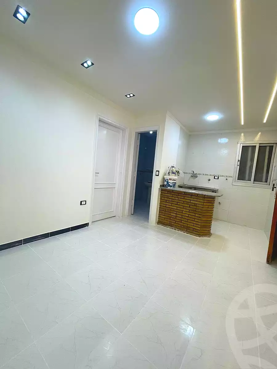 https://aqarmap.com.eg/en/listing/6909047-for-sale-alexandria-al-agamy-shataa-el-nakheel