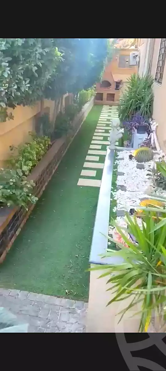 https://aqarmap.com.eg/en/listing/6909216-for-sale-cairo-el-sheikh-zayed-city-el-hay-elsades-ashaer