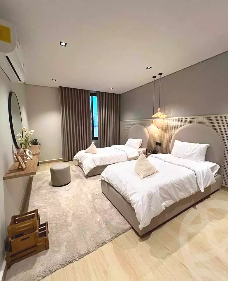 https://aqarmap.com.eg/ar/listing/6909642-for-sale-cairo-new-cairo-compounds-eastown-eastown-parks