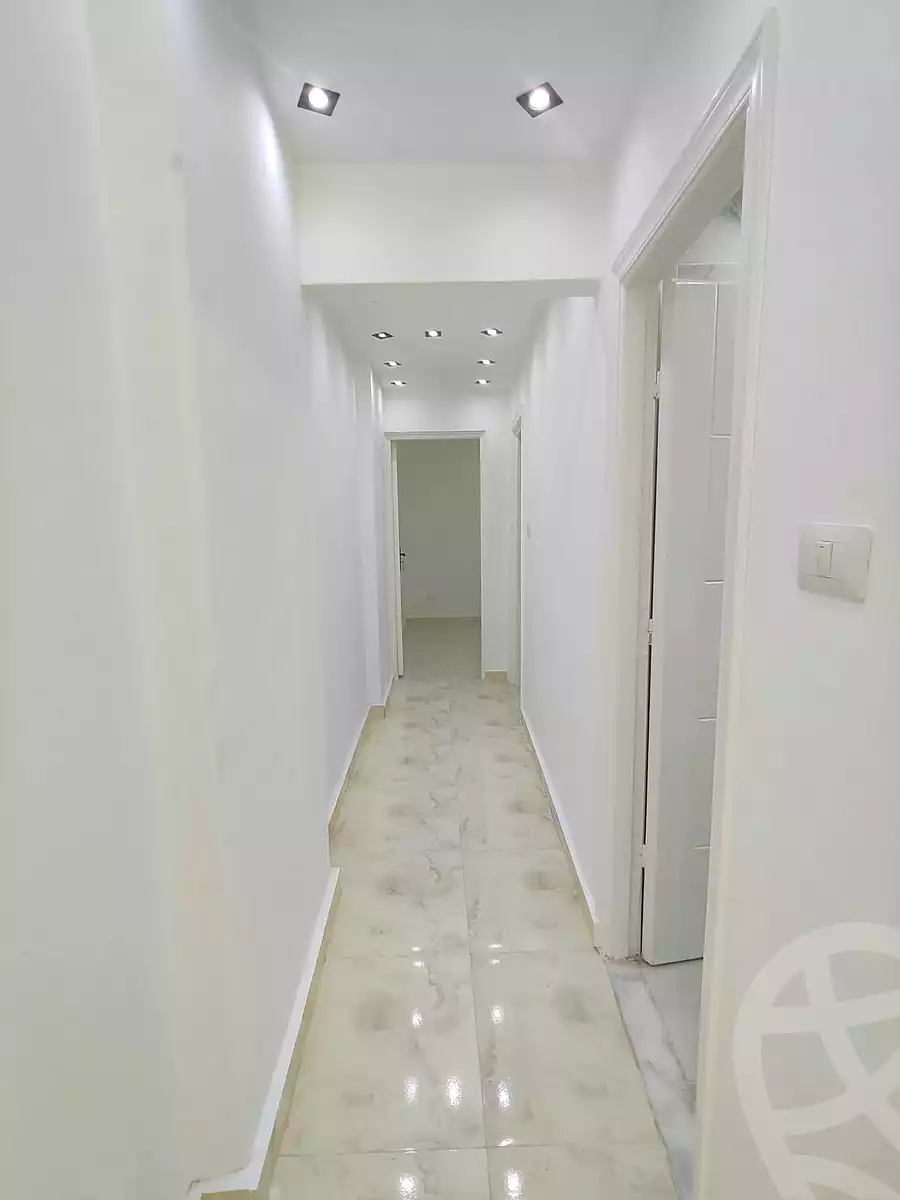 https://aqarmap.com.eg/ar/listing/6909682-for-sale-alexandria-miami-45-street