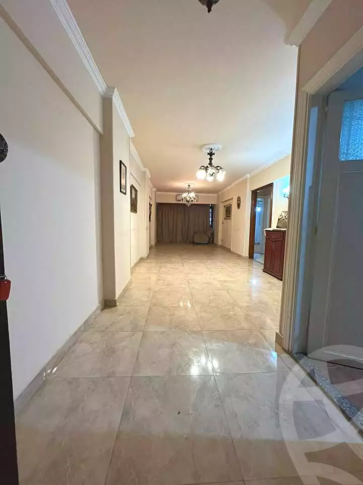 https://aqarmap.com.eg/ar/listing/6909781-for-rent-alexandria-ganaklis