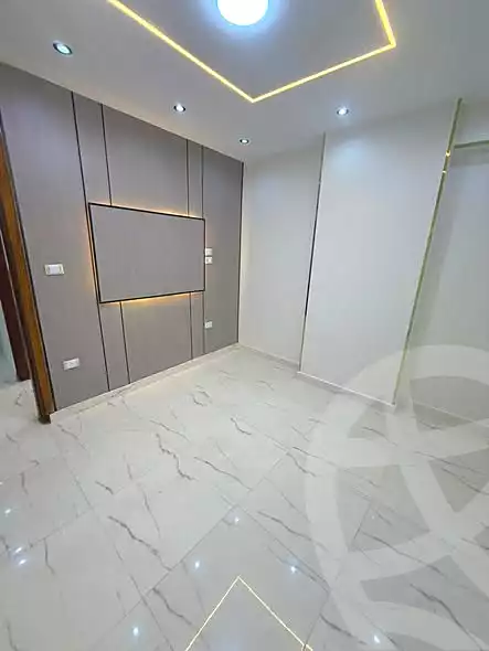 https://aqarmap.com.eg/ar/listing/6909829-for-sale-alexandria-al-agamy-lbytsh-bianchiii