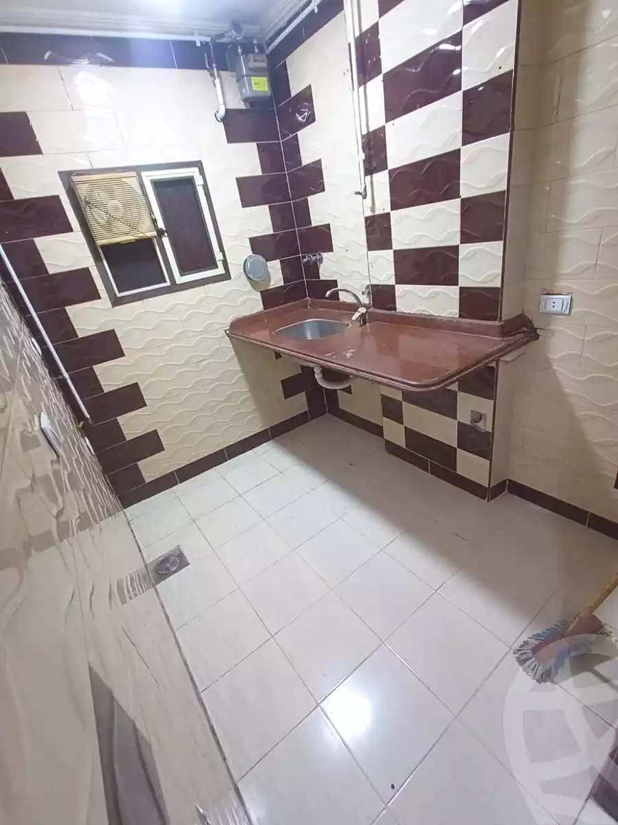 https://aqarmap.com.eg/ar/listing/6910299-for-sale-alexandria-al-agamy-lbytsh-ain-shams-st