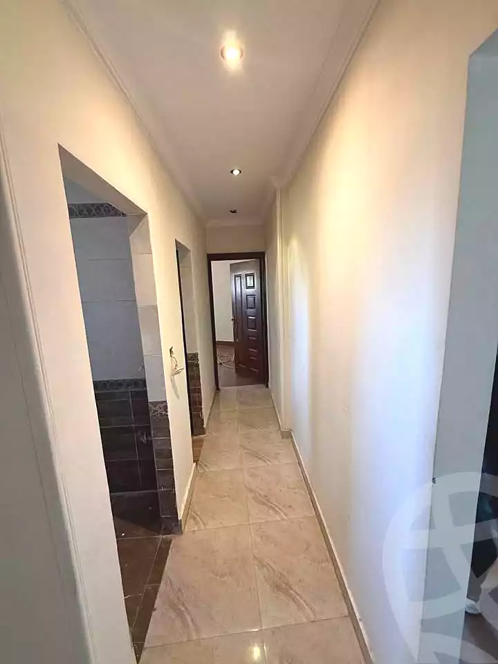 https://aqarmap.com.eg/ar/listing/6910362-for-sale-alexandria-ganaklis