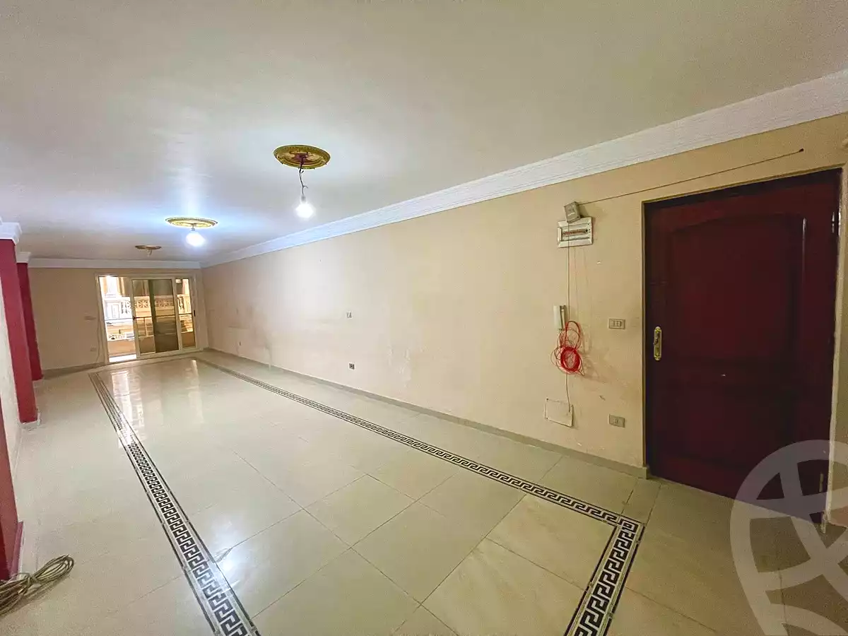 https://aqarmap.com.eg/ar/listing/6910451-for-sale-alexandria-sydy-bshr-tryq-ljysh