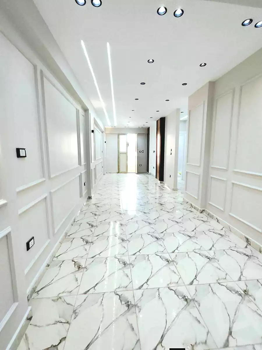 https://aqarmap.com.eg/en/listing/6910484-for-sale-alexandria-al-agamy-lbytsh-el-saleheen-mosque-st