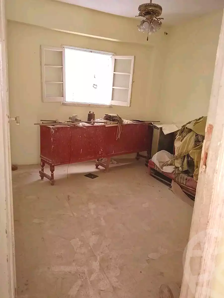 https://aqarmap.com.eg/ar/listing/6910592-for-sale-alexandria-al-agamy-el-hanouvel-ahmed-mokhtar-st