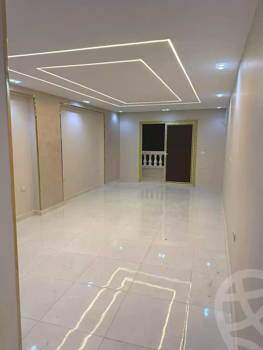 https://aqarmap.com.eg/ar/listing/6910612-for-sale-cairo-el-haram-el-lebeny-soltan-khattab-st