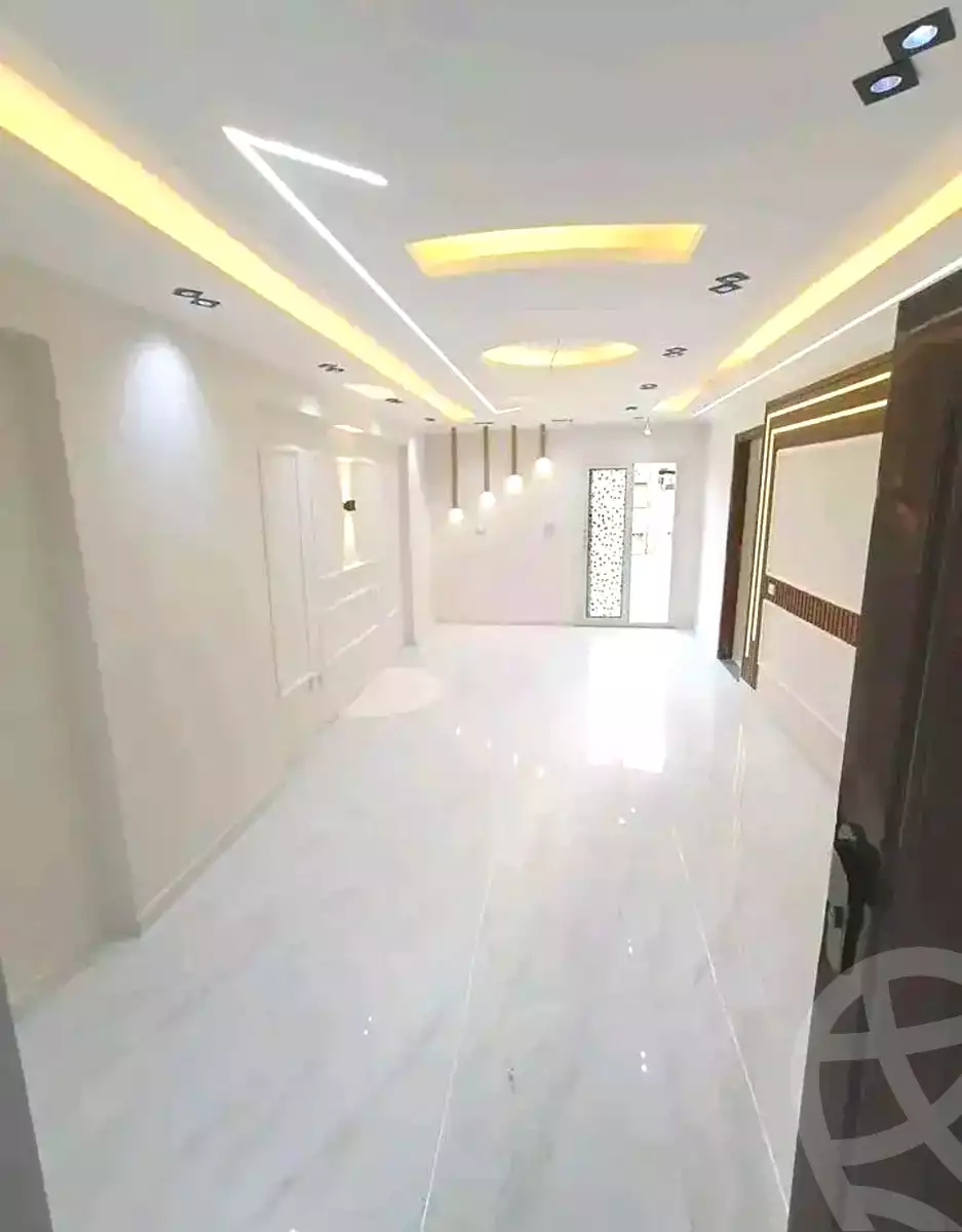 https://aqarmap.com.eg/ar/listing/6911051-for-sale-alexandria-sydy-bshr-sydy-bshr-bhry-street-16