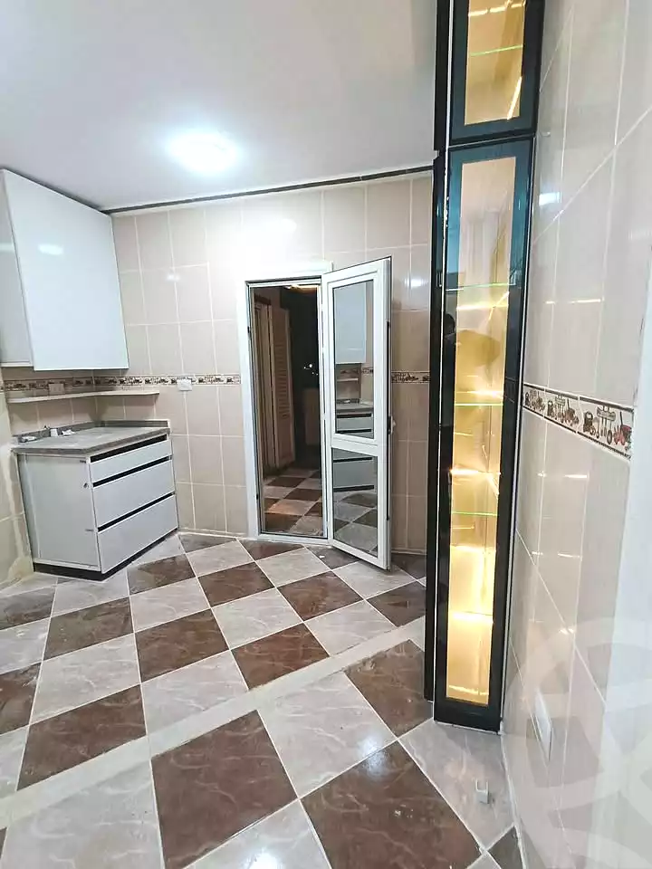 https://aqarmap.com.eg/ar/listing/6911239-for-sale-alexandria-al-agamy-lbytsh-shahr-al-assal-st