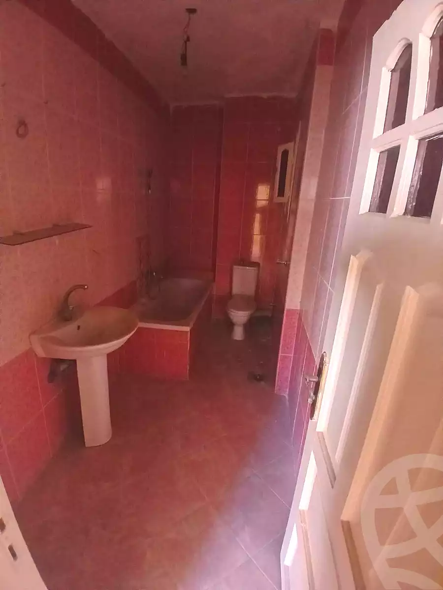 https://aqarmap.com.eg/ar/listing/6911265-for-sale-alexandria-al-agamy-lbytsh-al-samalehy-2-st