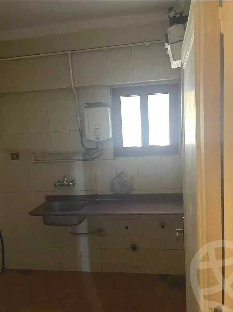 https://aqarmap.com.eg/en/listing/6911301-for-sale-alexandria-sydy-bshr