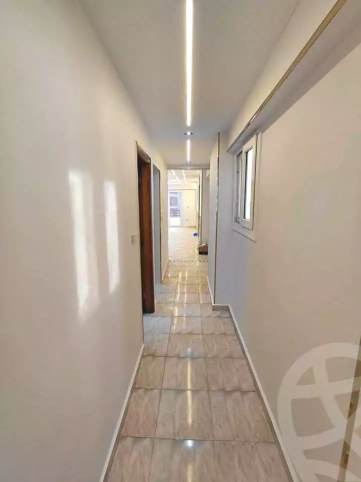 https://aqarmap.com.eg/ar/listing/6911309-for-sale-alexandria-sydy-bshr-sydy-bshr-bhry