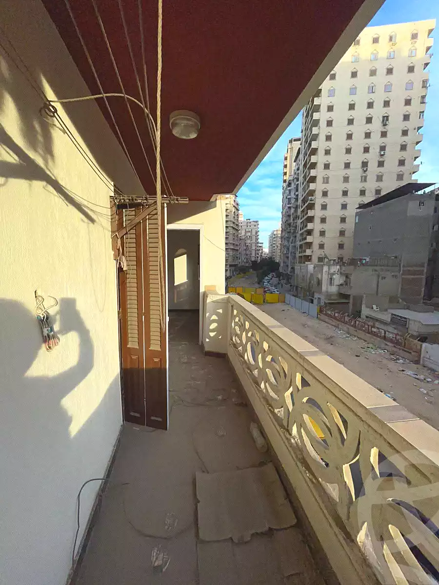 https://aqarmap.com.eg/ar/listing/6911454-for-sale-alexandria-sydy-bshr