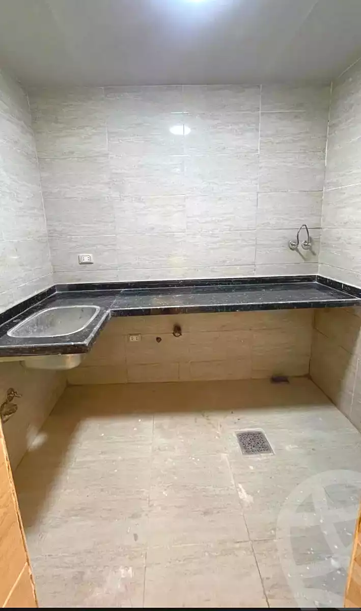https://aqarmap.com.eg/en/listing/6911564-for-sale-alexandria-al-agamy-lbytsh-ibrahim-othman-st