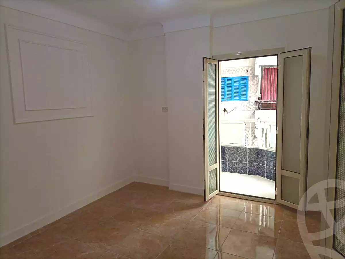 https://aqarmap.com.eg/ar/listing/6911817-for-sale-alexandria-el-asafra-shr-45