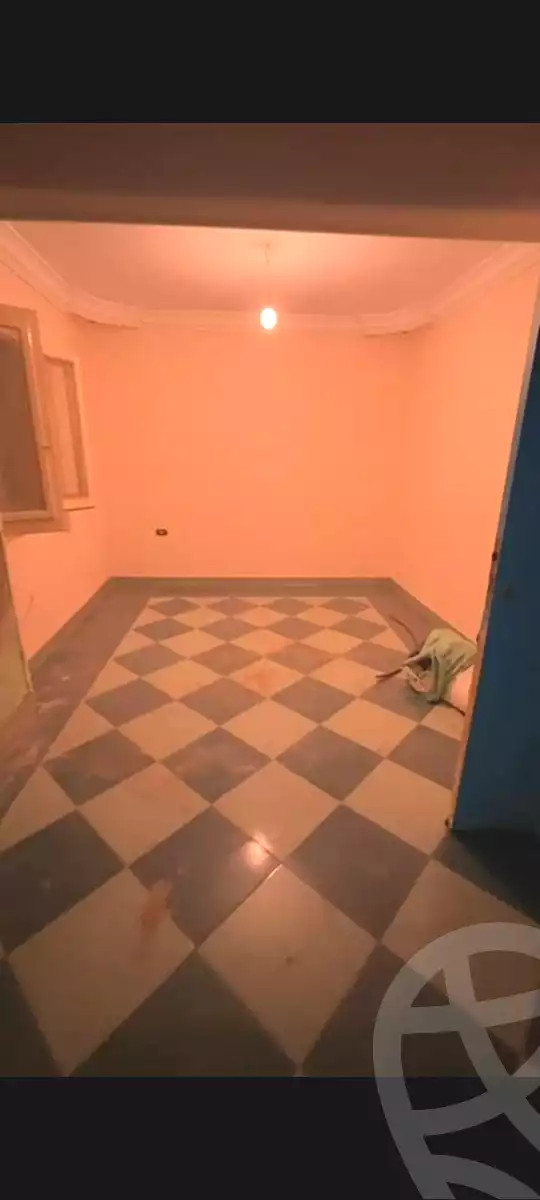 https://aqarmap.com.eg/ar/listing/6911819-for-sale-alexandria-sydy-bshr-sydy-bshr-bhry-shr-mhmwd-l-yswy