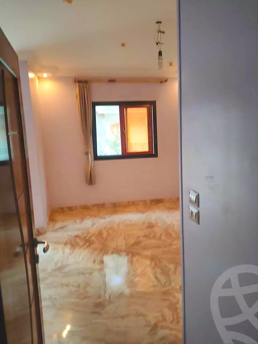 https://aqarmap.com.eg/ar/listing/6913069-for-sale-qalyubia-banha-city-banha-city-farid-nada-st