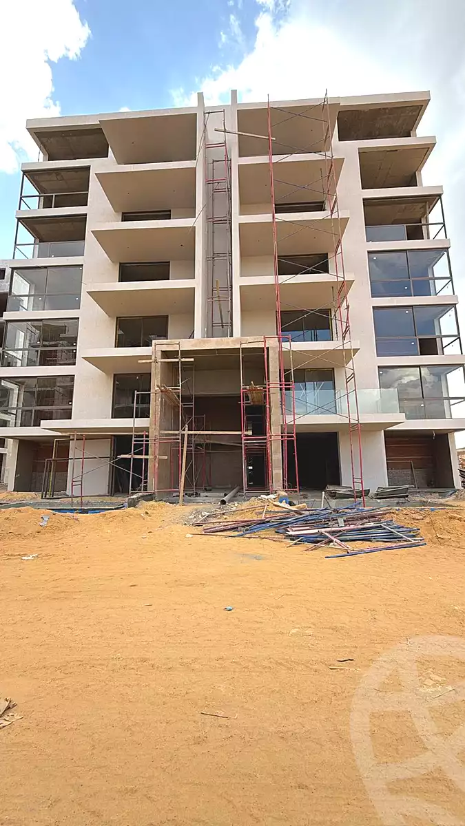 https://aqarmap.com.eg/ar/listing/6913352-for-sale-cairo-new-cairo-compounds-lakeview-residence